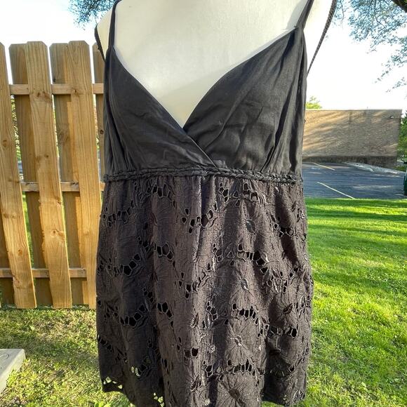 Y2K babydoll black Eyelet Embroidered Feminine Floral Vacation Daisy Camisole L - Picture 1 of 9